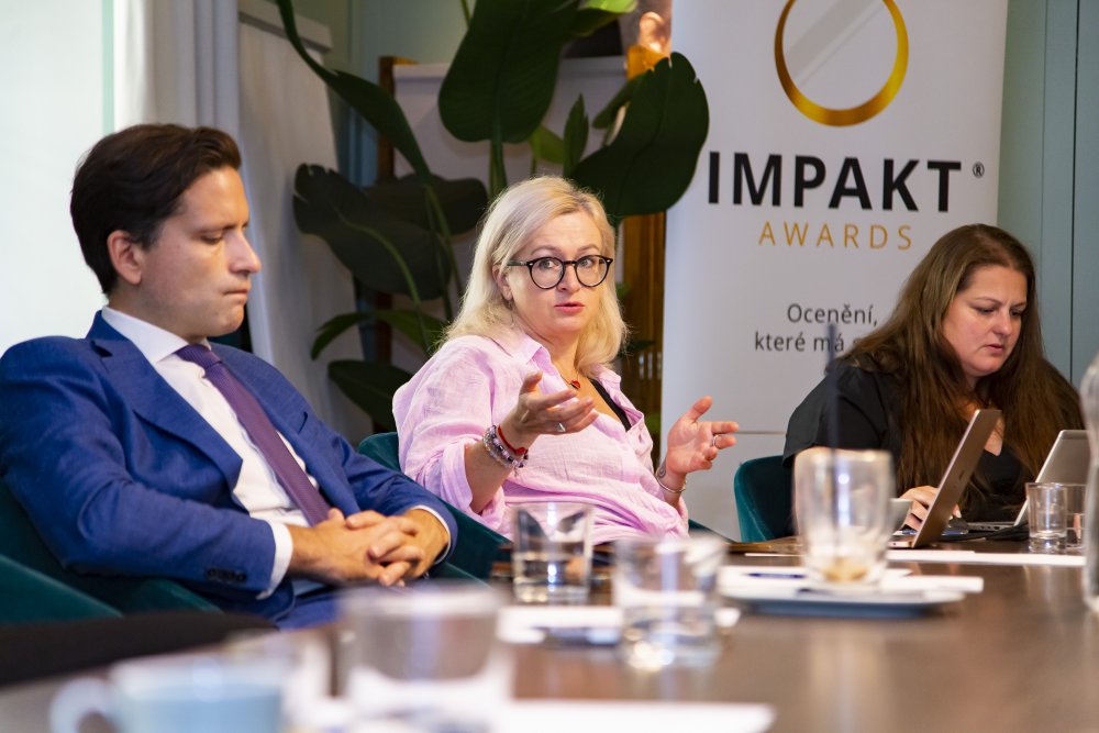 Zasedání poroty Impakt Awards, druhý ročník