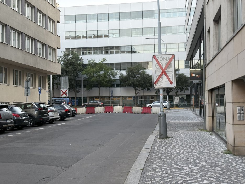 Zátarasy, uzavírky a další omezení v Praze