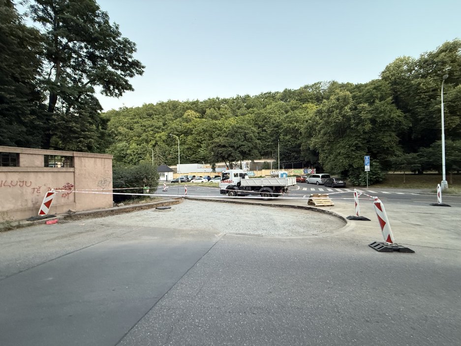 Zátarasy, uzavírky a další omezení v Praze