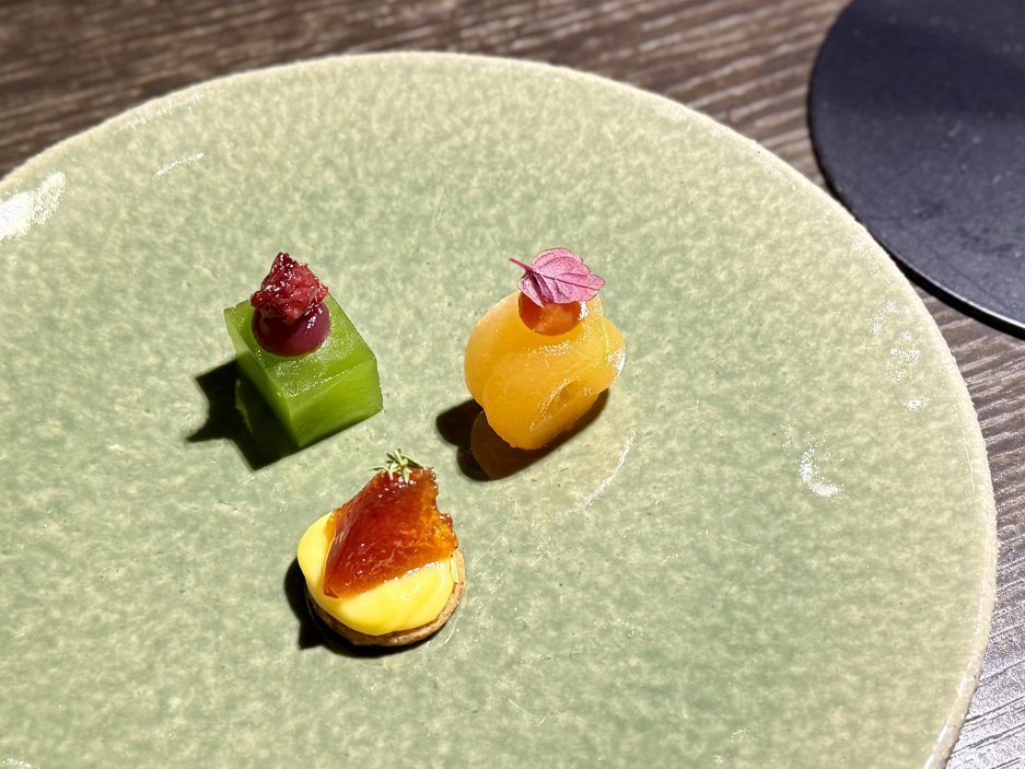 petit fours, závěrečné tečky