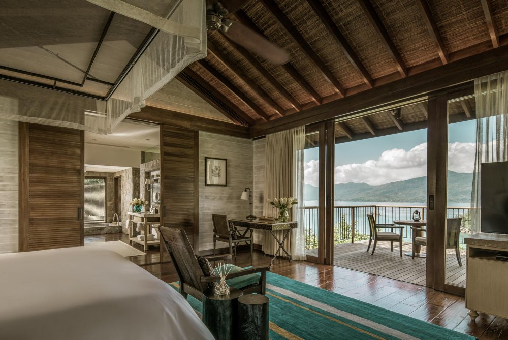 Four Seasons Seychelles se nachází na hlavním ostrově Mahé.