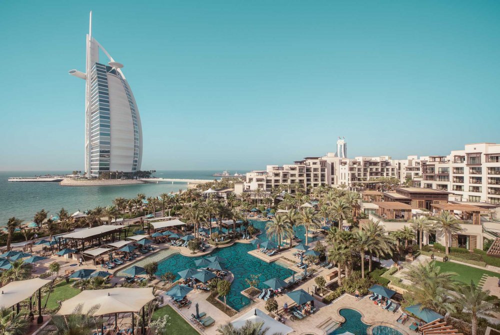 Jumeirah Al Naseem v Dubaji