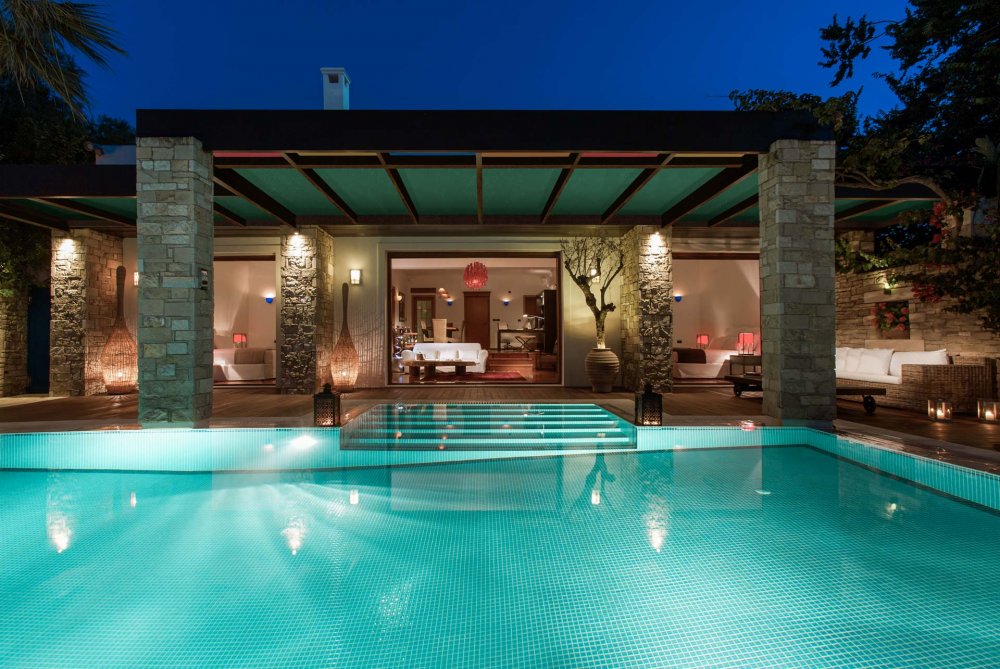 Porto Zante na řeckém ostrově Zakynthos nabízí ubytování v komfortních vilách.