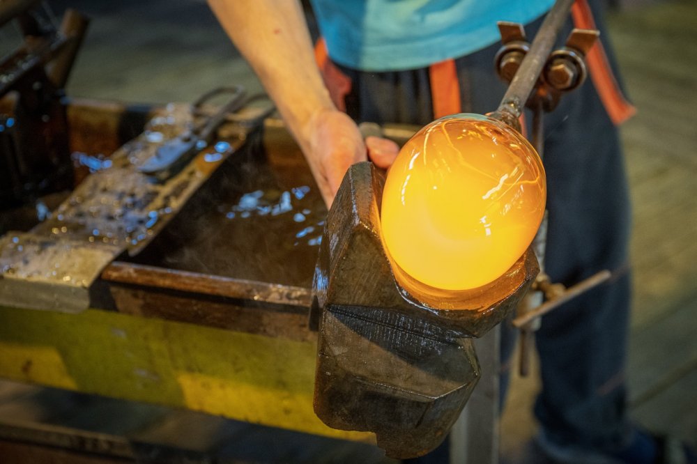 Sklárna v Harrachově dodávala až 70 pct produkce do USA, letos ani skleničku
