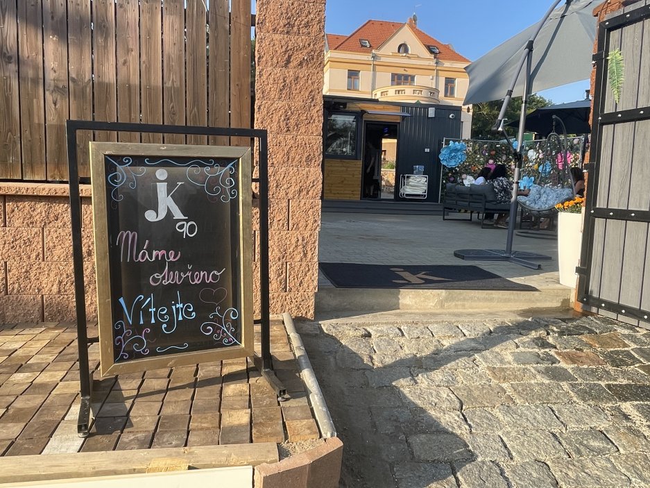 Nové bistro JK 90