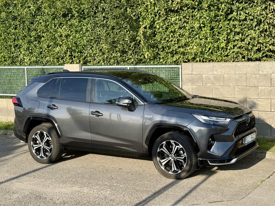 Toyota RAV4 plug-in hybrid