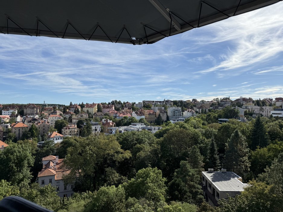 Dinner in the Sky: Oběd padesát metrů nad Prahou