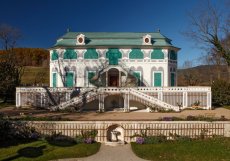 Letohrádek Bellarie v zahradě zámku Český Krumlov, byl postaven v letech 1690 – 1692 za knížete Jana Kristiána z Eggenbergu a jeho manželky Marie Ernestiny ze Schwarzenbergu.