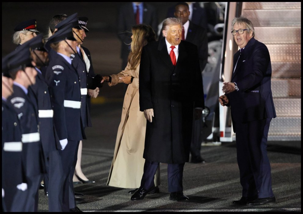Trump u krále Karla III.: Velkolepé přijetí kalí protesty