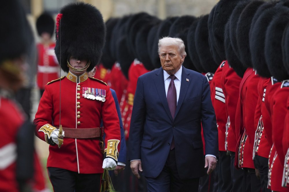 Trump u krále Karla III.: Velkolepé přijetí kalí protesty