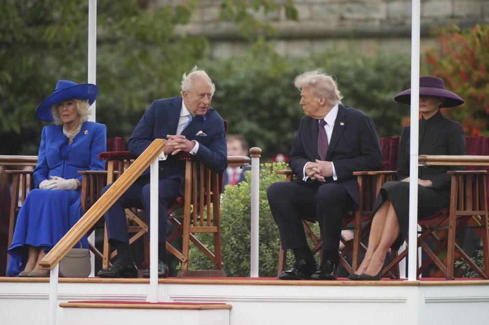 Trump u krále Karla III.: Velkolepé přijetí kalí protesty