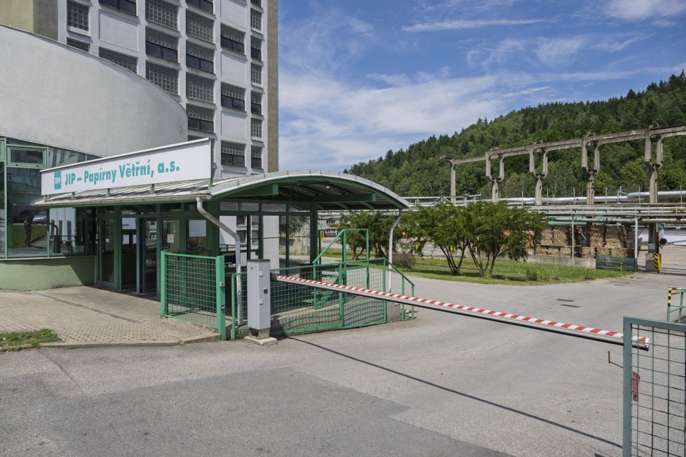 Papírny ve Větřní ukončily provoz