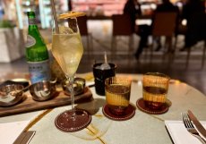 Katherine’s Spark – jiskřivý úvod večera s bílým kakaem, mandarinkou, bílou čokoládou a proseccem.