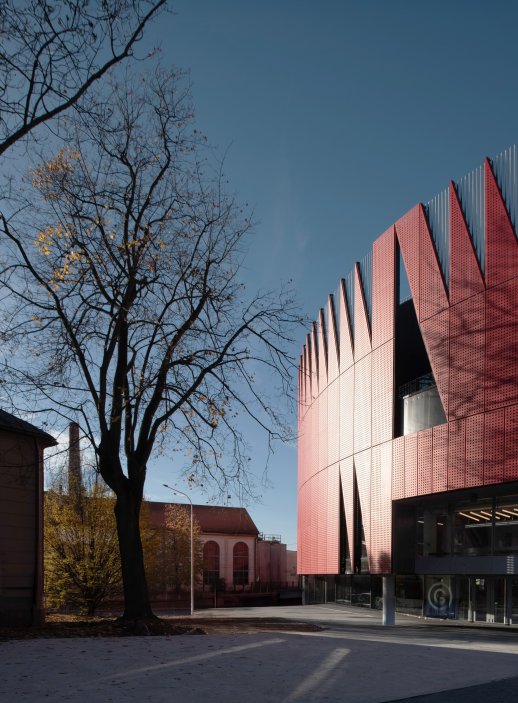 Horácká multifunkční aréna v Jihlavě od studia CHYBIK + KRISTOF se slavnostně otevřela veřejnosti