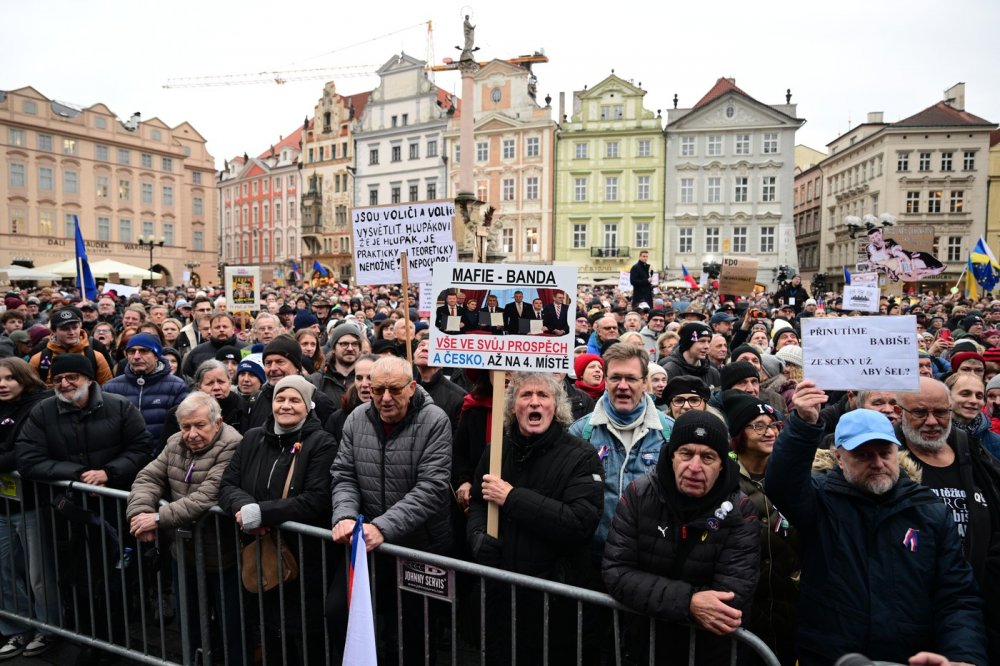 Demonstrace Milion chvilek na Staroměstském náměstí