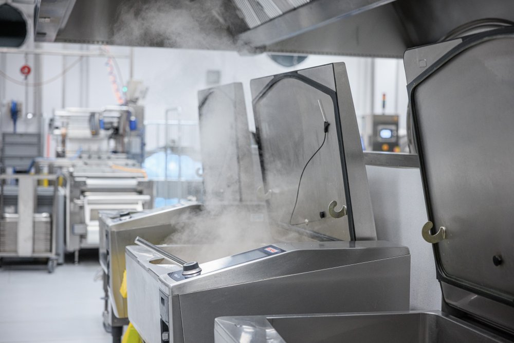Projekt Chef Tech Center propojuje vysokou gastronomii s řešeními: vacuum cooking, slow cooking a sous-vide, cook&chill, fastercold či balicí technologie Variovac