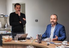 Ve spojení s HOPI Holdingem, významným hráčem v logistice, může Eat Smart nabízet čerstvá jídla po celý den i celý týden, a to i ve firmách bez vlastní kuchyně.