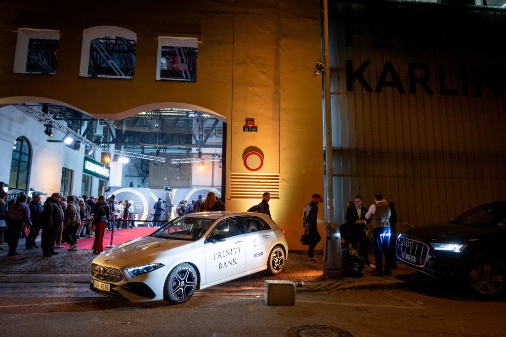 Výhra v soutěži - luxusní Mercedes