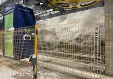 Na konečné se automaticky nakládají a vykládají jablka