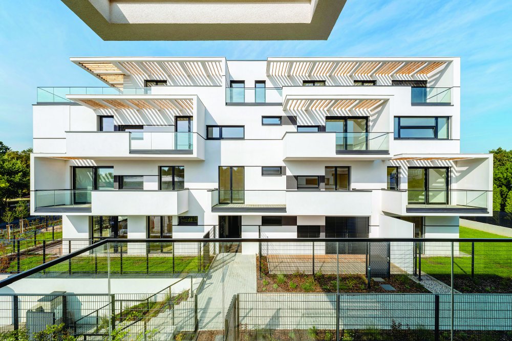 Rezidenční projekty menšího rozsahu  1. místo: Krčská zahrada Lokalita: Praha Developer: EBM Group Architekt / architekt interiéru: Expert Architects  2. místo: Rezidence Bella Vista Lokalita: Praha Developer: JRD Development Group Architekt / architekt interiéru: sync-architecture, Formafatal  3. místo: Rezidence u Kazínské skály – 2. etapa Lokalita: Černošice Developer: IBS-ROKAL Architekt / architekt interiéru: Šafer Hájek architekti
