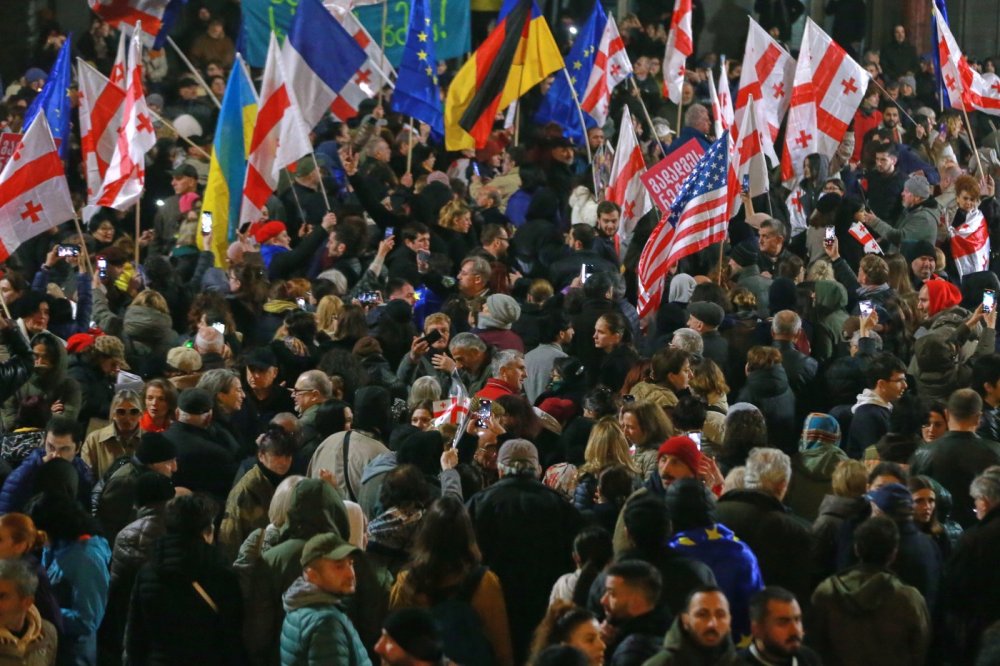 Tisíce lidí opět demonstrovaly v Tbilisi