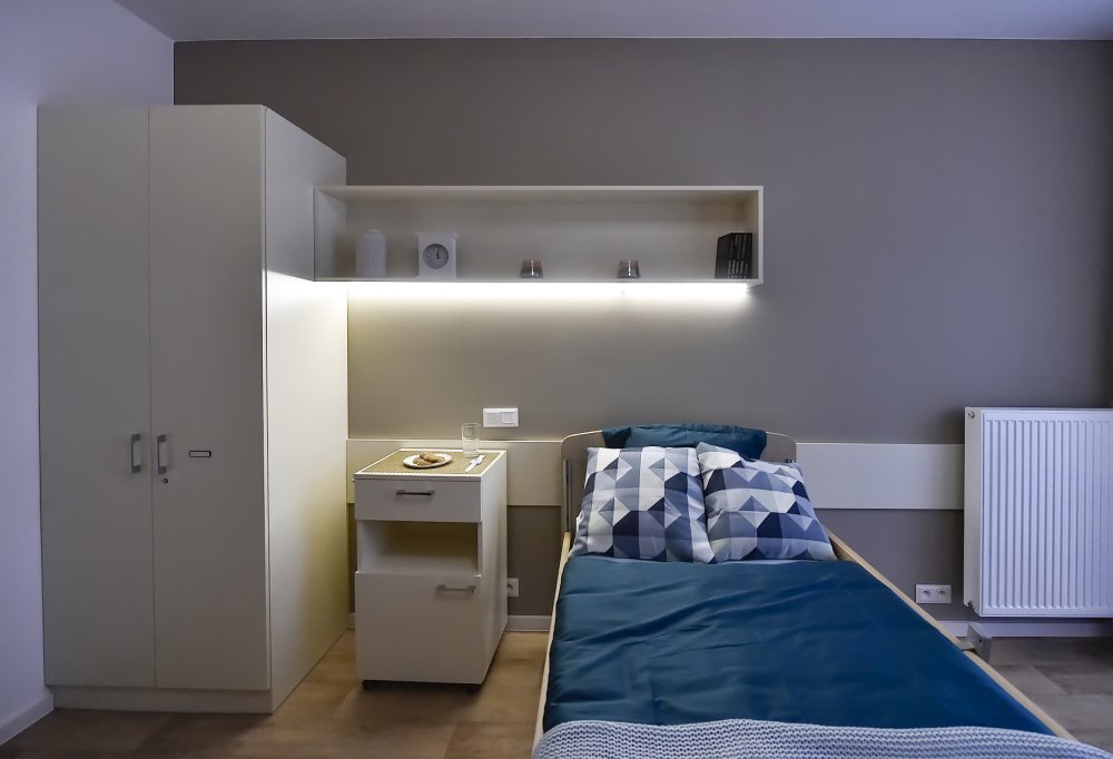Pokoje jsou moderně vybavené a klientům poskytují veškeré pohodlí. 