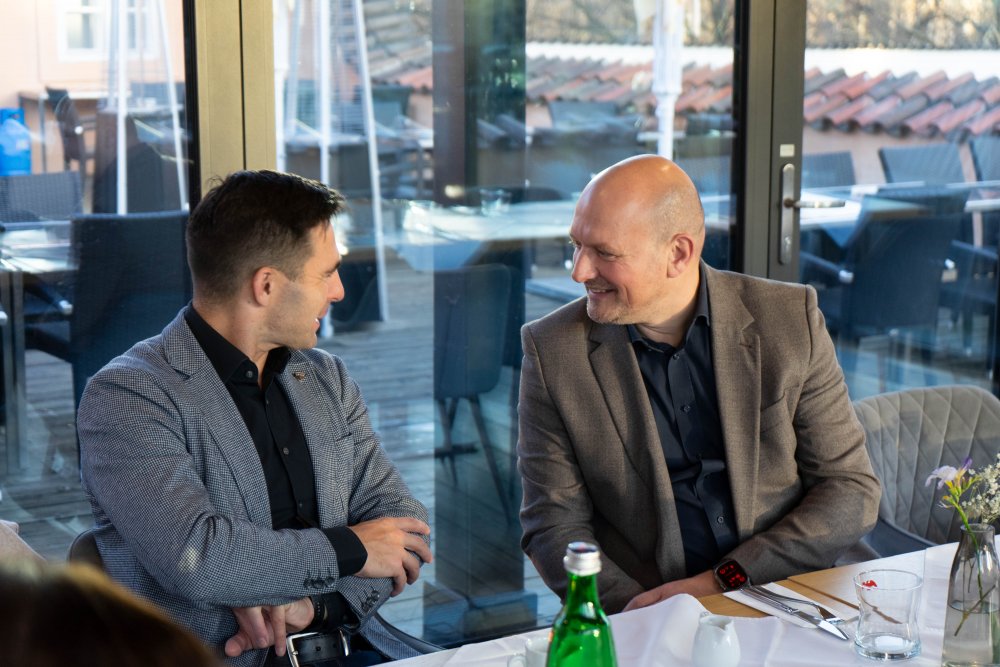 Zleva: Jan Hrubý (Remax) a Jaroslav Ton (Salutem Group)