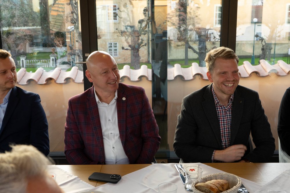 Zleva: Josef Kupec z KPMG, Tomáš Jelínek z Century 21 a Jan Brejl z Partners Financial Services