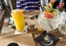 Míchané a nealkoholické koktejly na začátek večera