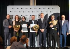 Zlatí ocenění zleva: PR tým Český hydrometeorologický ústav, Vít Kolář z Kanceláře prezidenta republiky, Martin Schreier z ČEZ