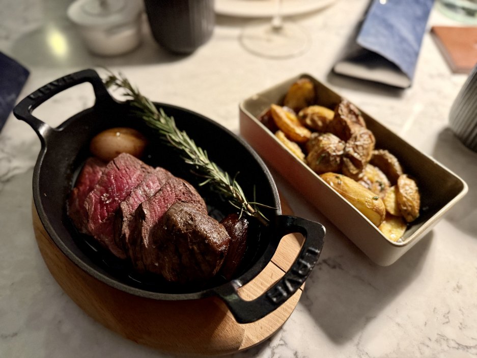LENZ SocialDining – steak