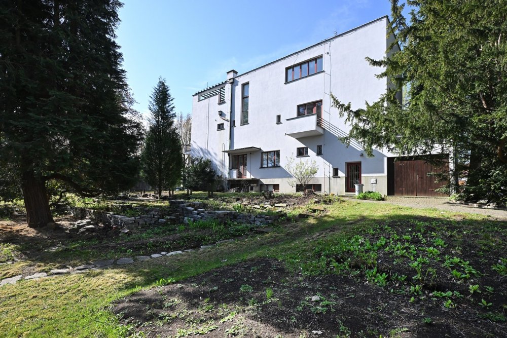 Humpolecká radnice chce ještě letos projekt na opravu Medovy vily