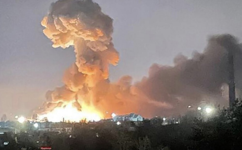 Putin zahájil invazi na Ukrajině. Exploze v Kyjevě.