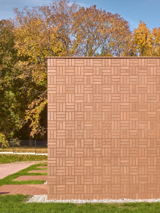 Stárnutí populace už není jen sociální téma, ale ekonomická realita. Projekt z Nového Bydžova přináší model, který kombinuje provozní logiku, architekturu a proměnu očekávání nové generace seniorů.
