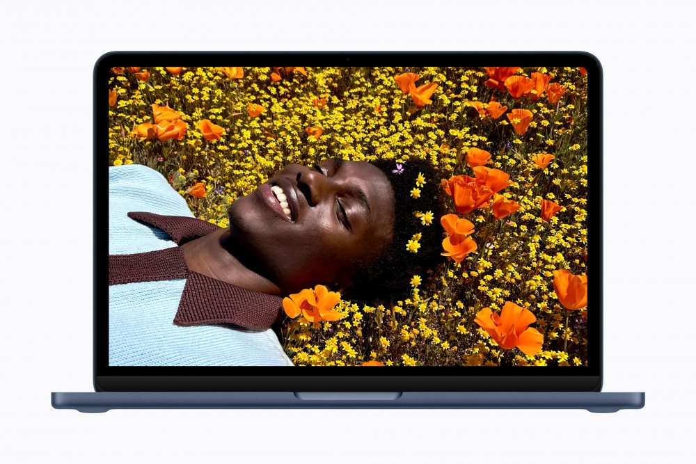 Apple představil své nejlevnější MacBooky Neo
