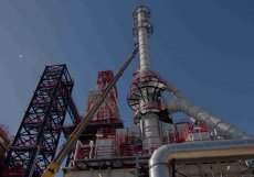 Rafinerie Rijeka je navíc důležitou součástí širší logistické infrastruktury ve střední Evropě. Ropa do ní přichází především prostřednictvím chorvatského ropovodu Adria, který propojuje přístav Omišalj s rafineriemi v region