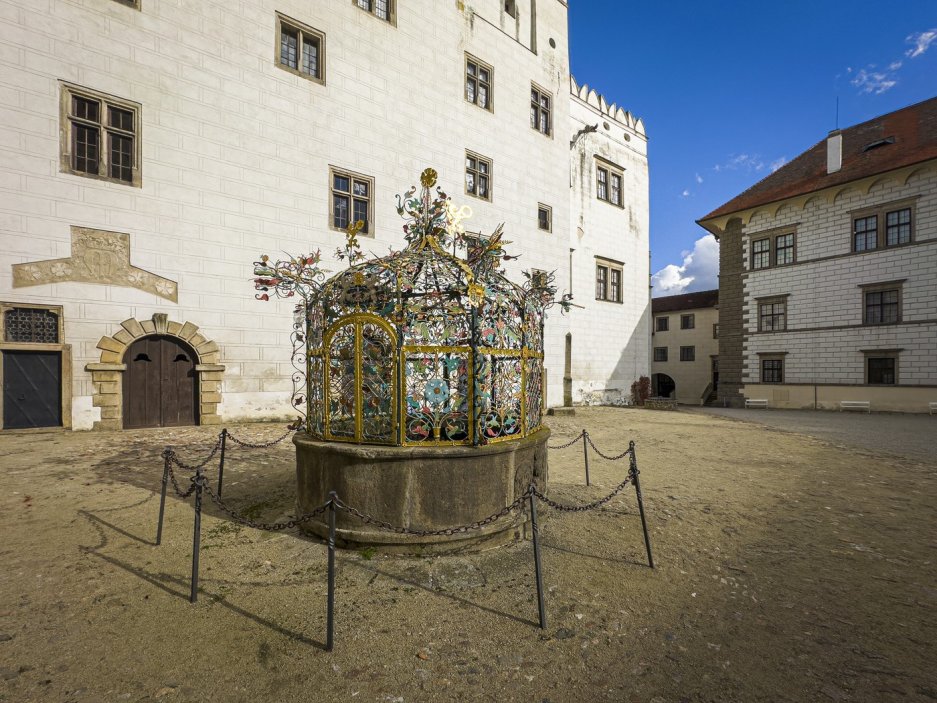 Jindřichohradecký zámek zahájil sezonu, nabízí to nejlepší ze všech tras