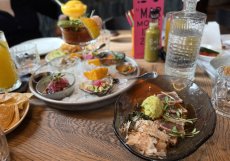 Ceviche Acapulco pro dva z tematického menu zaměřeného na mořské plody. 