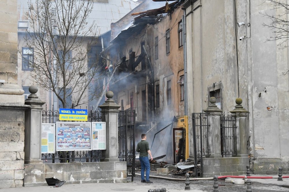 Ruský úder zasáhl kostel svatého Ondřeje ze 17. století ve Lvově, který je součástí světového dědictví UNESCO
