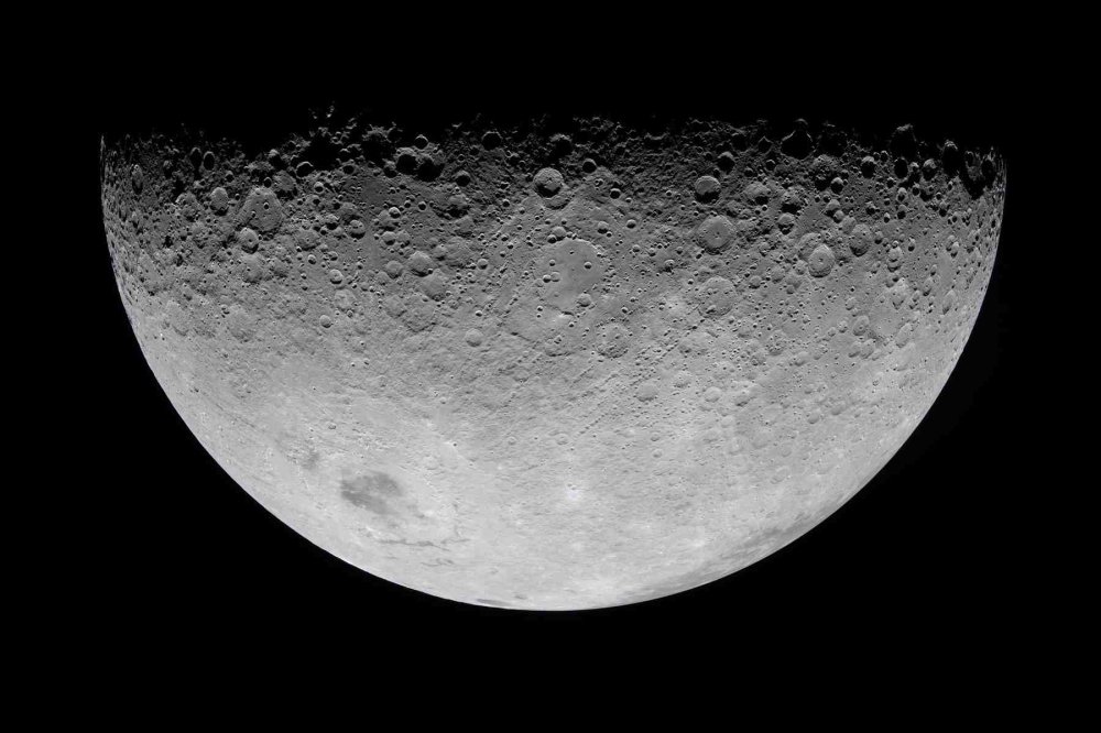 A třeba takové fotky Měsíce členové posádky Artemis II posílali zpátky na Zemi, 6. dubna 2026