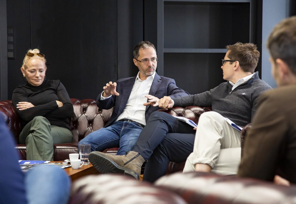 Adriana Krnáčová, Roman Pečenka (PRK Partners) a Filip Šejvl (Philip Frank) 