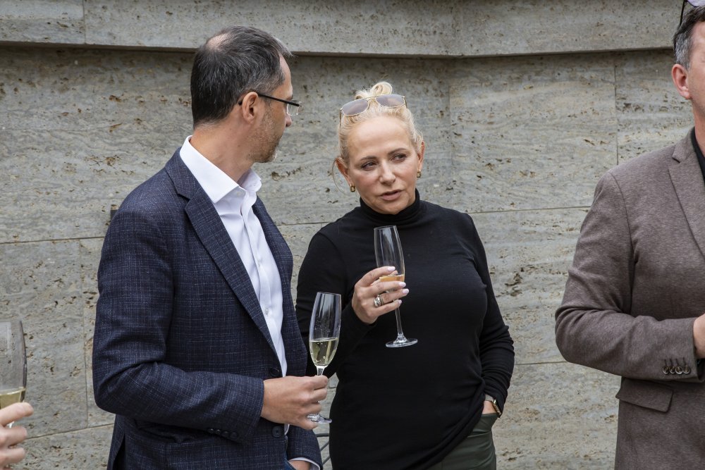 Roman Pečenka (PRK Partners) a Adriana Krnáčová