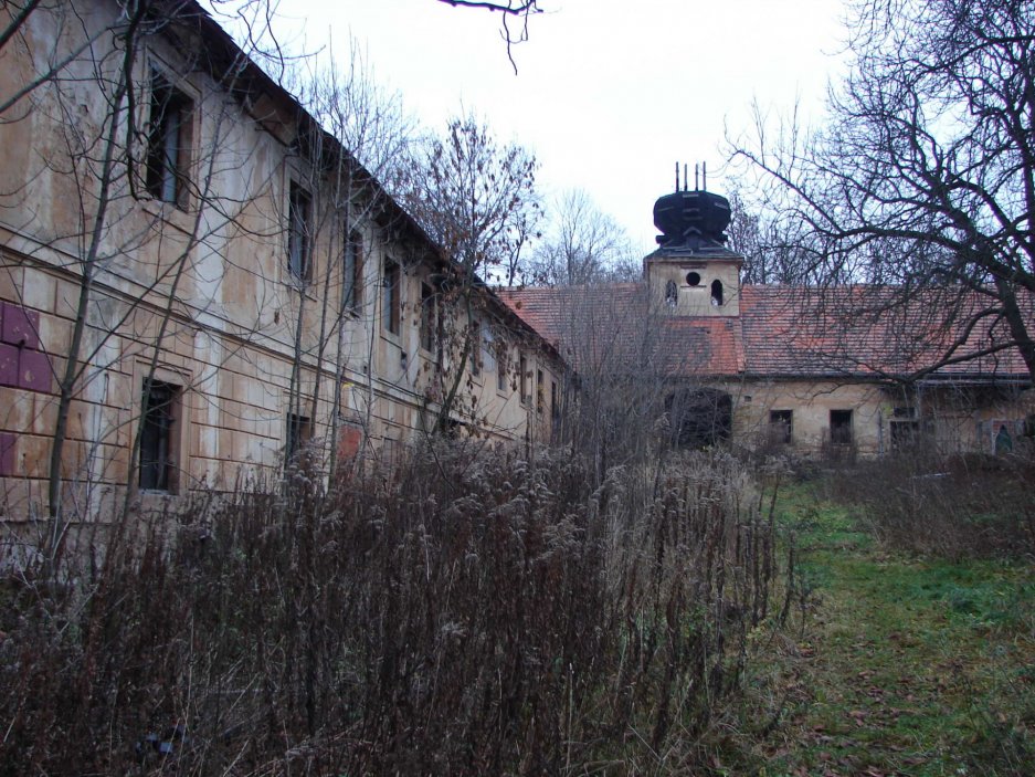 Poslední stavební úpravy v areálu byly provedeny v 70. letech 20. století. A poté usedlost už jen chátrala.