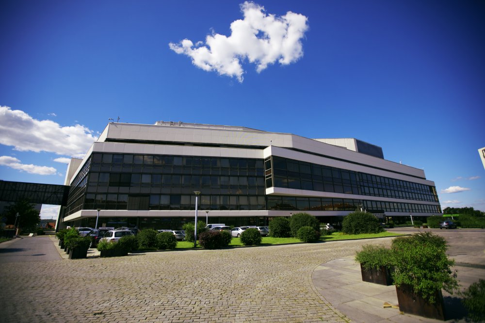 Stavba Paláce kultury, tak se dnešní Kongresový palác jmenoval do roku 1995, trvala pět let (1976-1981).