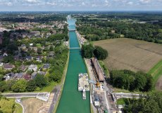 Konstrukce se plavila po vodě