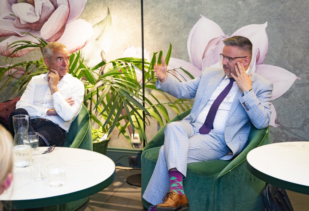 Jan Sadil (JRD) a Eduard Forejt (Passer Invest Group) při debatě o budoucnosti Prahy