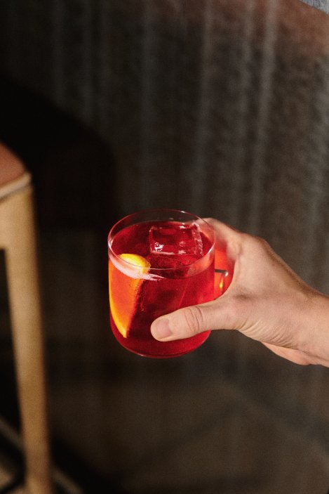 Pražský restaurant bar Alma se dostal do premiérového žebříčku 50 Best Bars Europe. Pod vedením Pavla Sochora obsadil 25. místo a potvrdil pozici jedné z nejvýraznějších adres české koktejlové scény.