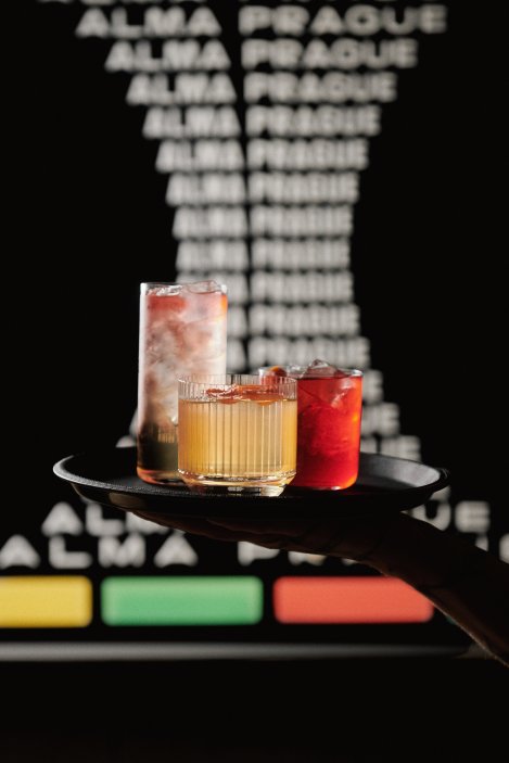Pražský restaurant bar Alma se dostal do premiérového žebříčku 50 Best Bars Europe. Pod vedením Pavla Sochora obsadil 25. místo a potvrdil pozici jedné z nejvýraznějších adres české koktejlové scény.