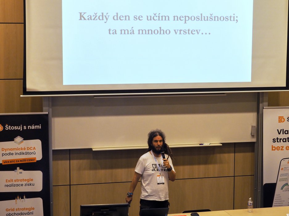 Propagátor anarchokapitalismu Urza