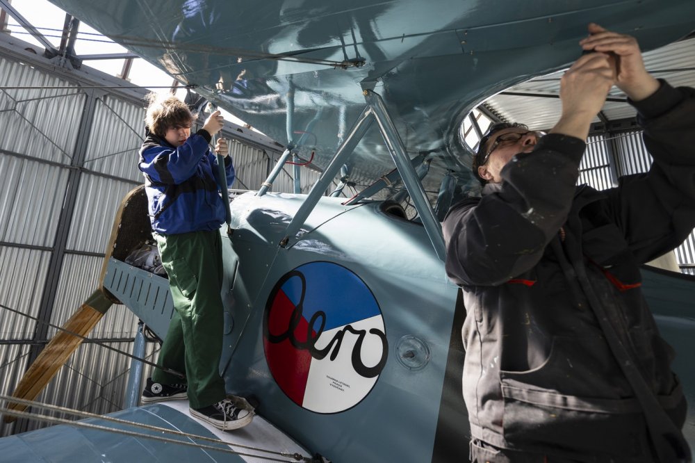 Dálkový let letounu Aero A-11 před 100 lety patřil k mimořádným výkonům československého letectví a pomohl představit světu úroveň tehdejšího českého leteckého průmyslu.
